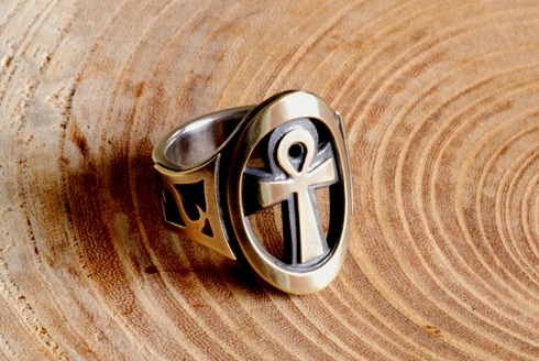 CHOLOS ANKH RING_e0254972_13564226.jpg
