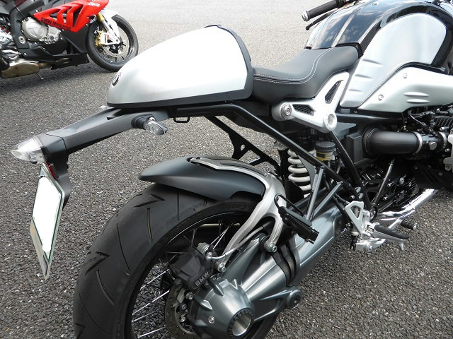 mc21 リアフェンダー　nsr250r インナーフェンダー Yahoo!オークション -「nsr250rリアインナーフェンダー」(自動車