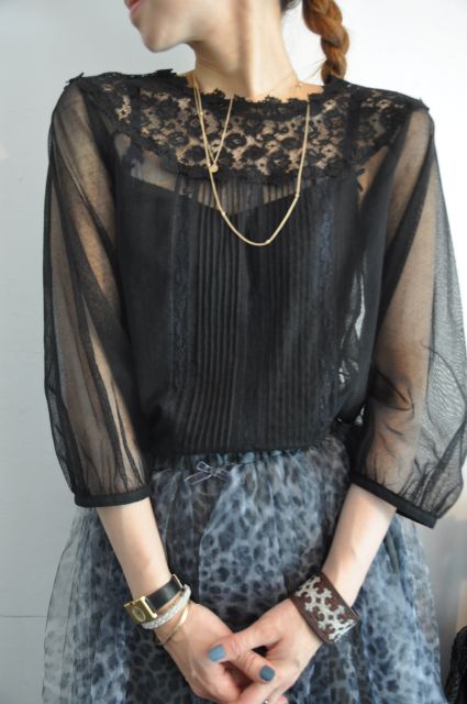 洋服が教えてくれたこと Bilitis._b0110586_19425451.jpg