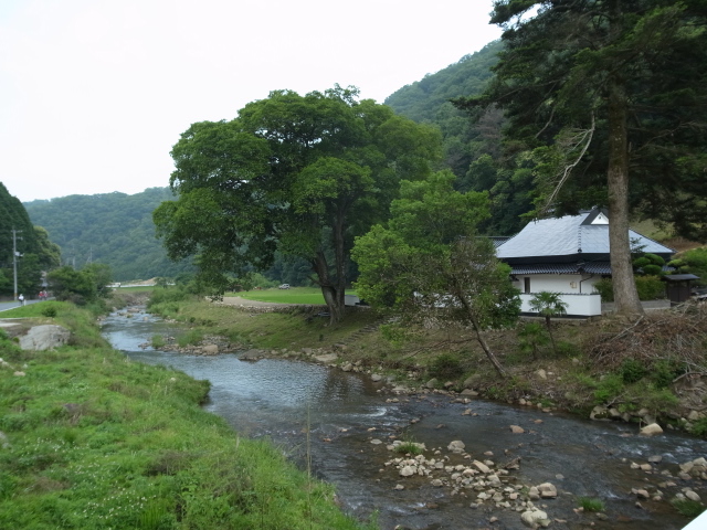 f0197703_9303245.jpg