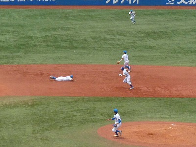 立正大（２部優勝）対青学大（１部最下位）　６月１７日　東都大学野球入替戦　前半_b0166128_18372544.jpg