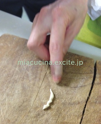 イタリア食旅行記③ 手打ちパスタ コルゼッティとトロフィエ_b0107003_10554032.jpg