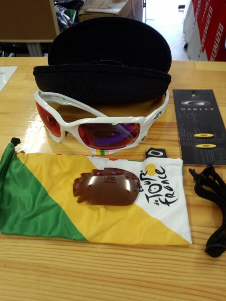 OAKLEY ツールドフランスコレクション_b0282021_12552845.jpg
