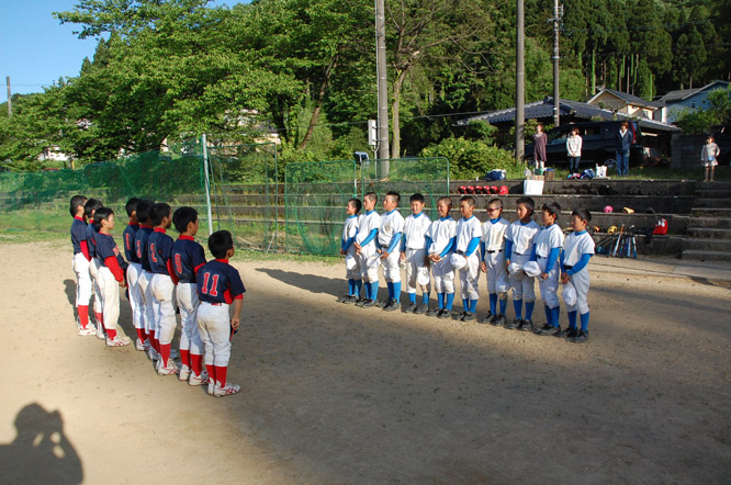 明日は第３回根上学童野球クラブ山中学童野球クラブ合同練習会です_d0095673_15292344.jpg