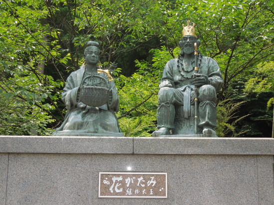 f0297809_02080.jpg
