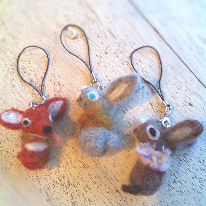 けろ様 うさぎさん羊毛フェルトストラップ けろ様 うさぎさん 羊毛フェルトストラップ 【公式通販】