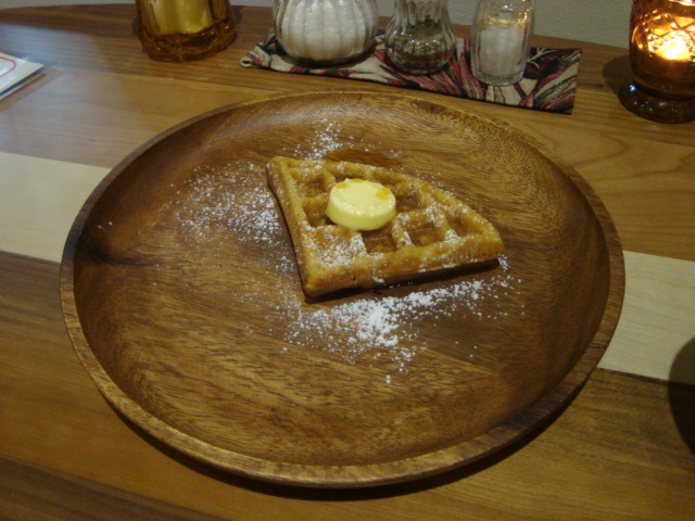 池袋「ビッグアイランドカフェ」へ行く。_f0232060_14261553.jpg