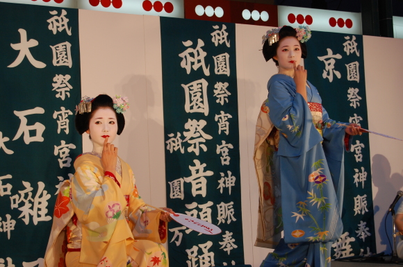 七月の舞妓・芸妓 その四_f0347663_15145452.jpg