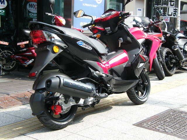 PGO ニューラインナップ『G-MAX150』！！_d0099181_15443265.jpg