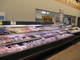富山湾岩瀬の魚を買う_d0217901_13352152.jpg