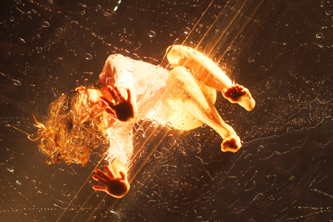 FUERZA BRUTA-フエルサブータ！！！_d0063314_23562286.jpg