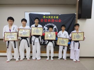 昇段審査会 10人組手!_c0118332_16504223.jpg