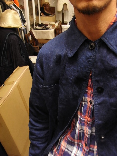selffoto 243 コートにショーツ_e0130546_14185177.jpg