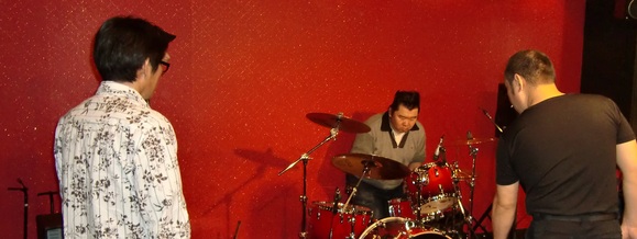 f0214459_0474613.jpg