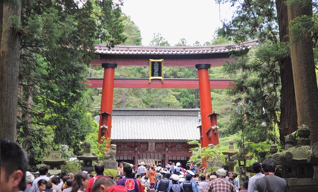 「冨士山大鳥居の神額」のお披露目 2014.06.21_c0213599_00093165.jpg