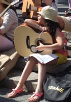 Make Music New York:ギタリストがユニオン・スクエアに大集合_b0007805_9164568.jpg