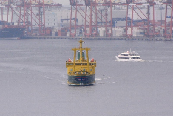 東海汽船「橘丸」初撮影!_e0158925_21181511.jpg