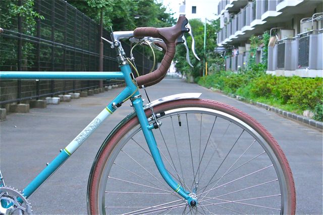 限定100台!! BRUNO 700c tour 夏旅スペシャルモデル登場!! ブルーノ おしゃれ ロード_b0212032_21344337.jpg