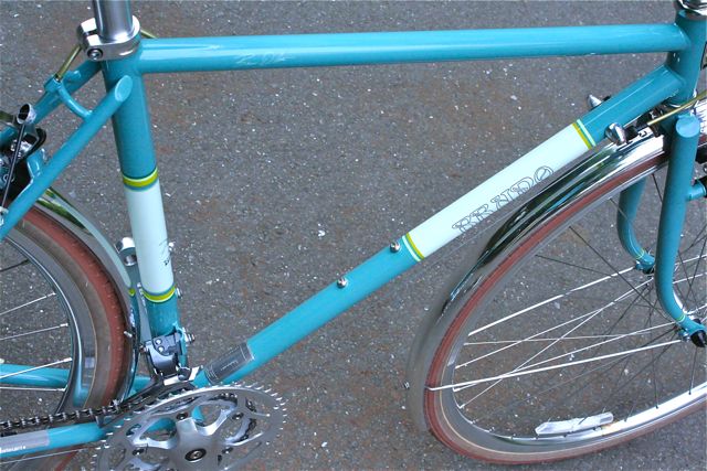 限定100台!! BRUNO 700c tour 夏旅スペシャルモデル登場!! ブルーノ おしゃれ ロード_b0212032_213632.jpg