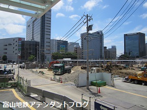 電鉄富山駅から、移動するには？　2014年６月_a0243562_16522770.jpg