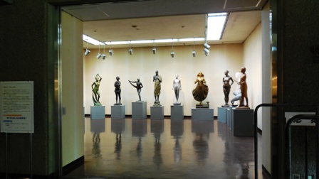 作業日誌(第45回日展福岡展陳列作業)_c0251346_14104790.jpg
