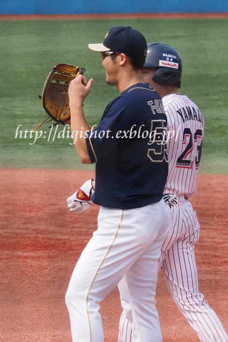 履正社の先輩後輩 T 岡田 山田哲人選手フォト 神宮6 21 Out Of Focus Baseballフォトブログ 19年終了 履正社の先輩後輩 T 岡田 山田哲人選手フォト 神宮6 21 Out Of Focus Baseballフォトブログ 19年終了