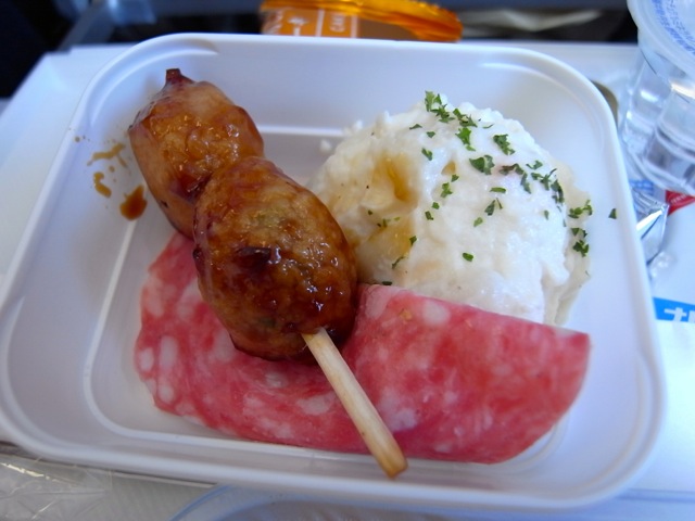  復路機内食　フィンエアー 成田→ヘルシンキ 06/2014_d0170682_12530279.jpg