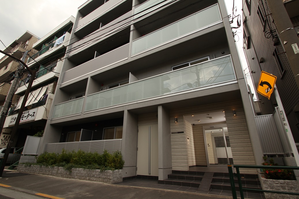 中野三丁目の現場が竣工しました。_a0075387_9531371.jpg