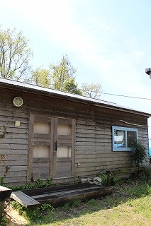 ふたつめの小屋へ_f0162302_1523135.jpg