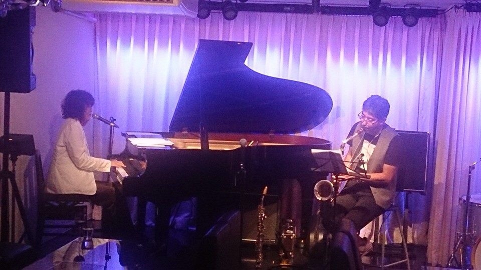 Jazzlive comin 広島 薬研堀 本日水曜日のライブ_b0115606_12103150.jpg