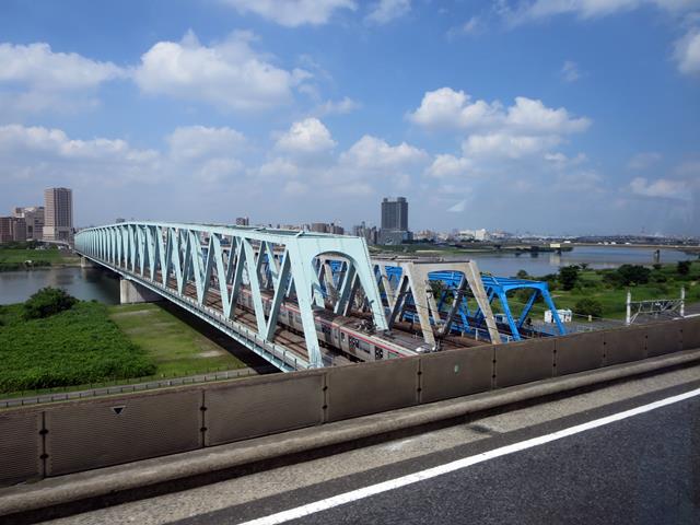 【初夏の山形花めぐり】①横浜から蔵王まで【さくらんぼと芋煮】_c0042960_1844762.jpg