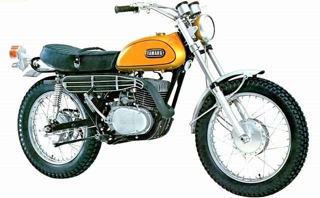 朝霧マシン YAMAHA DT-1 : YDS CLUB