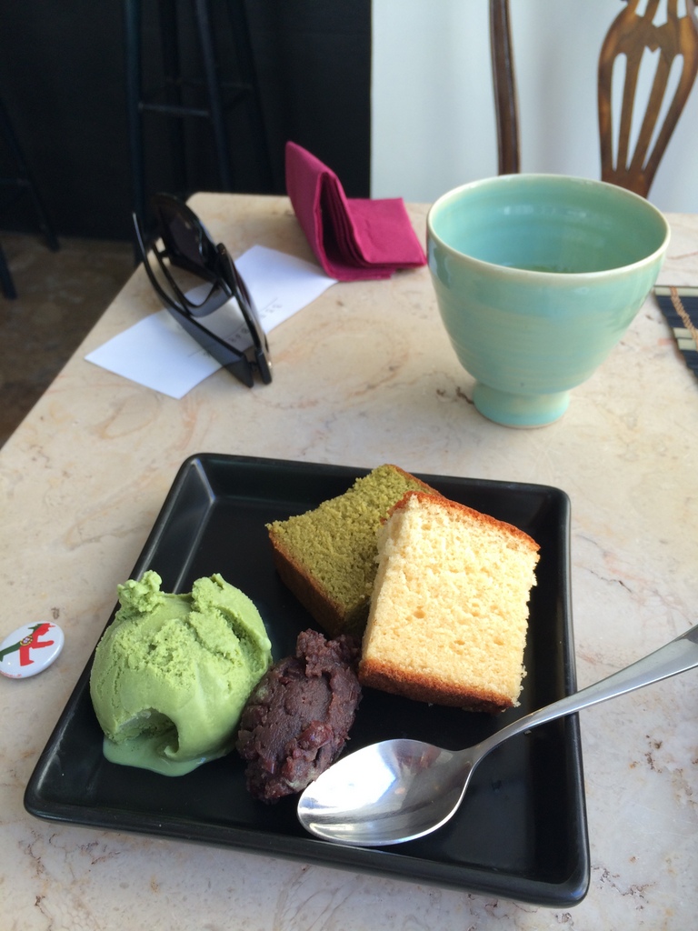 Tasca KOME リスボンの和食店。_c0180686_17485799.jpg