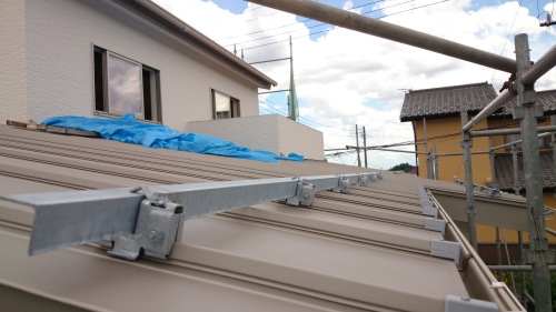 屋根の雪止め オモダカブログ 思高建設