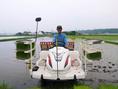 七城米 長尾農園 平成26年度の田植えに密着取材!!その1(田植えまでの田んぼ作り)_a0254656_18314978.jpg
