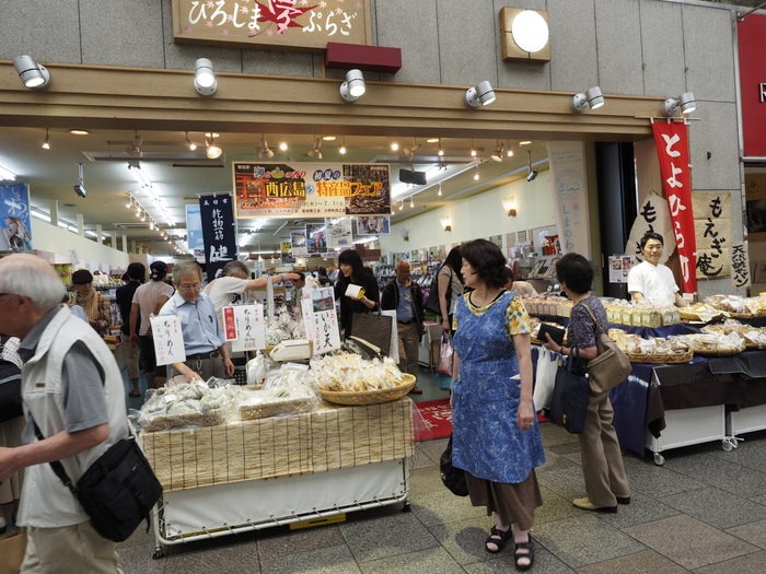 本通り_c0116915_023472.jpg