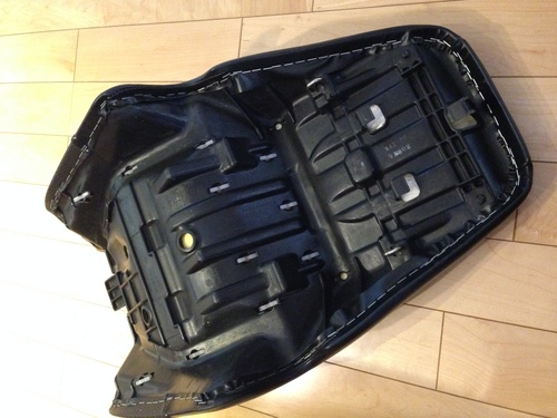 デイトナ COZYシート ホンダX4(SC38) シートベース付き