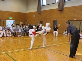 第14回空手道住吉塾交流演武大会_c0118332_228123.jpg