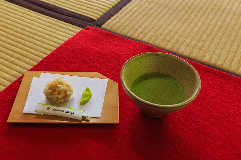 沙羅の花を愛でる会(妙心寺塔頭・東林院)_f0155048_18521748.jpg