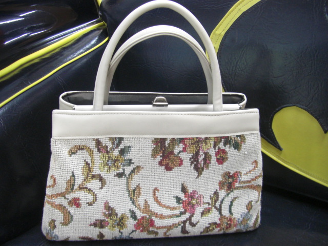 Ladies Handbag_b0176448_19415529.jpg