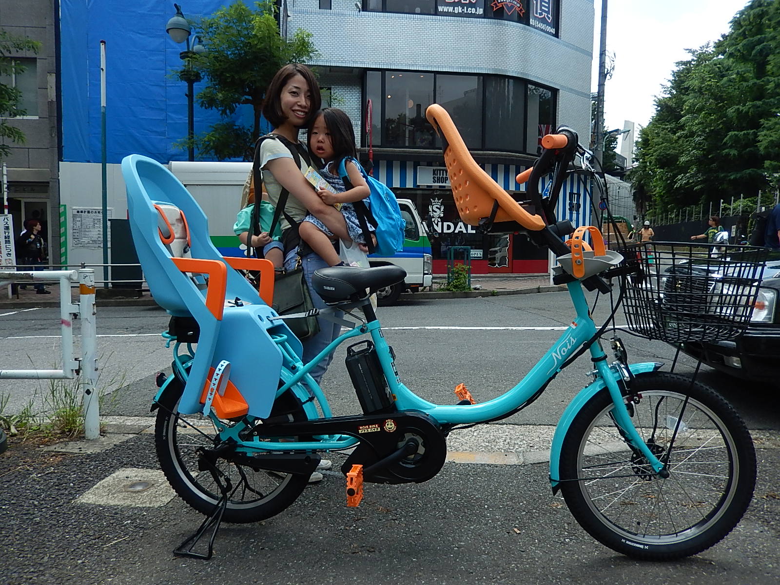 6月30日 渋谷 原宿 の自転車屋 FLAME bike前です_e0188759_17272582.jpg