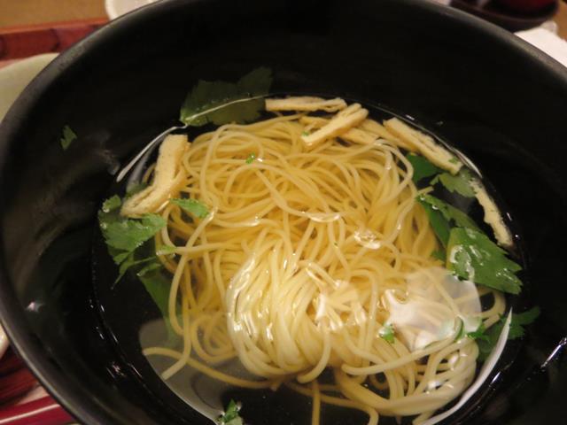 【S-PAL仙台地下の「レフィーユカフェエスパル店」で抹茶パフェ♪】_c0042960_134614.jpg