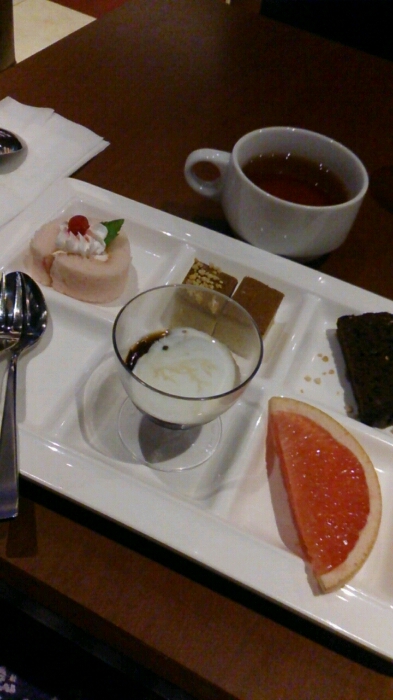 f0071477_85027.jpg