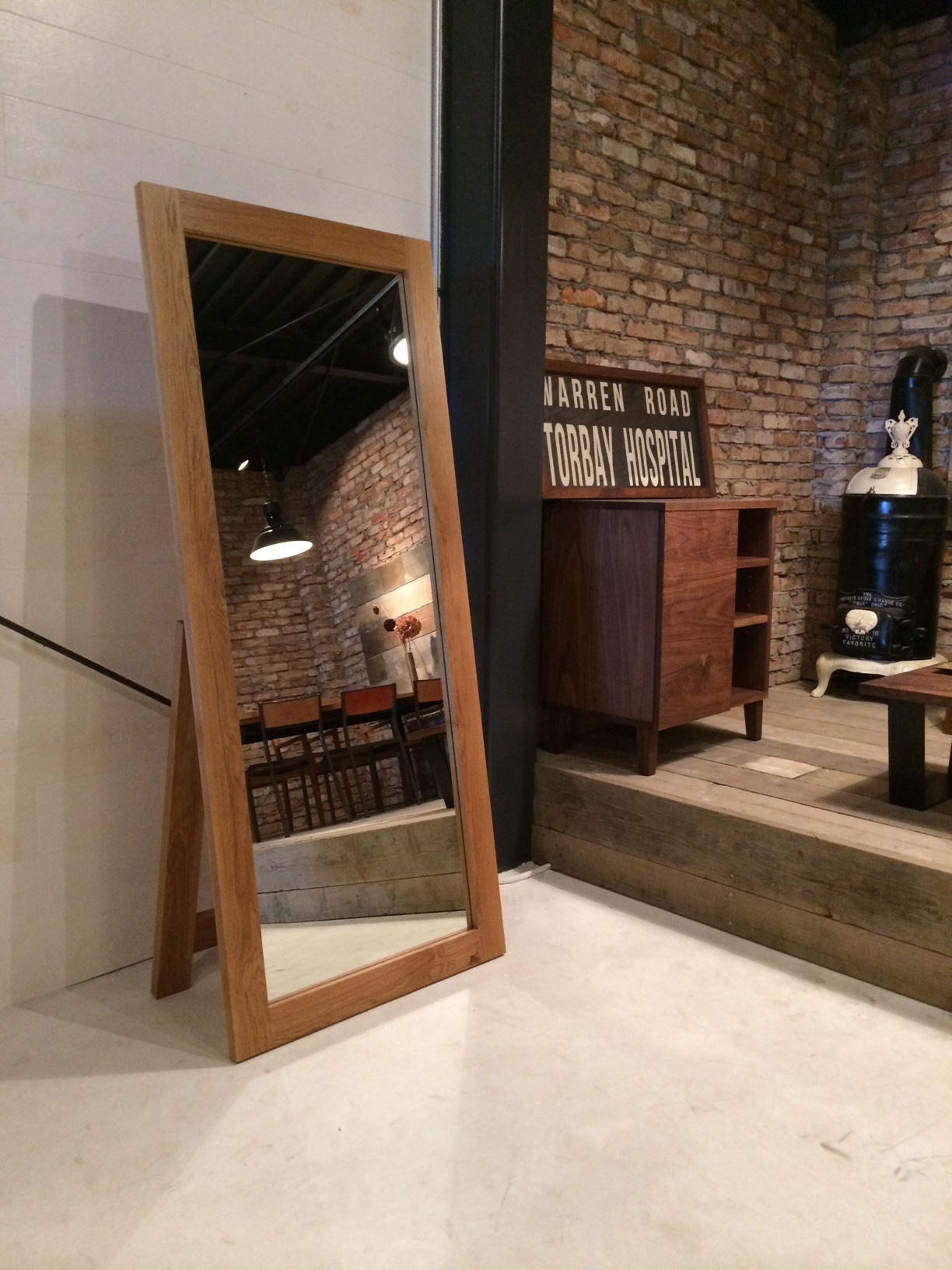 STAND MIRROR_c0146581_11415880.jpg