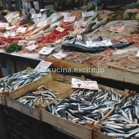 イタリア食旅行記⑥ ジェノヴァのメルカート_b0107003_11555012.jpg