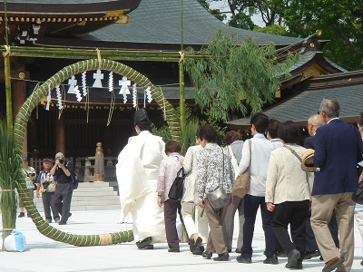寒川神社 水無月大祓並茅の輪神事 14 6 30齋行 寒川町観光協会ブログ 旧