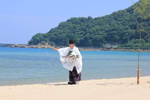 今日は海開き♪_a0200771_1143475.jpg