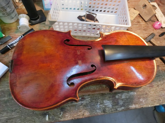 バイオリンの板厚の修正_d0299605_12471725.jpg