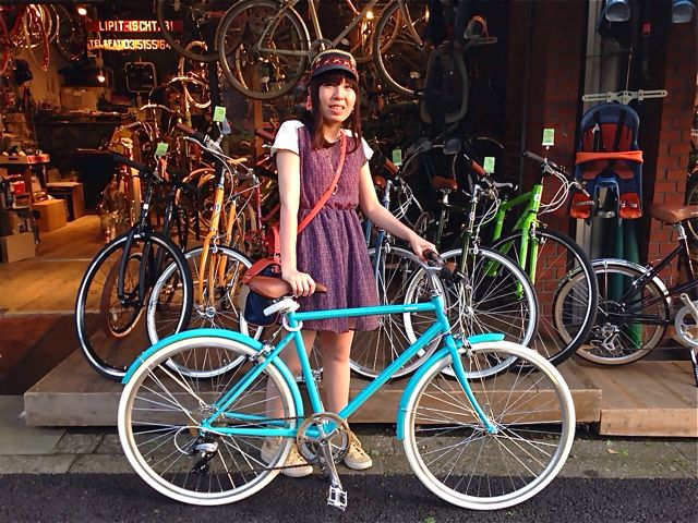 ☆今日のバイシクルガール5本立て☆ 自転車 女子 おしゃれ ミニベロ_b0212032_21552411.jpg