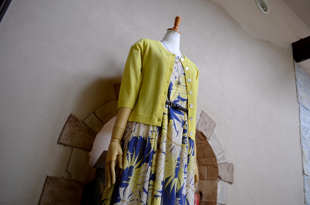 ”リゾートでもきちっとでも。。。～大人、夏のワンピースStyle～_d0153941_15344726.jpg